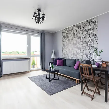 Superapart Pozarowa 3b, Parking Βαρσοβία